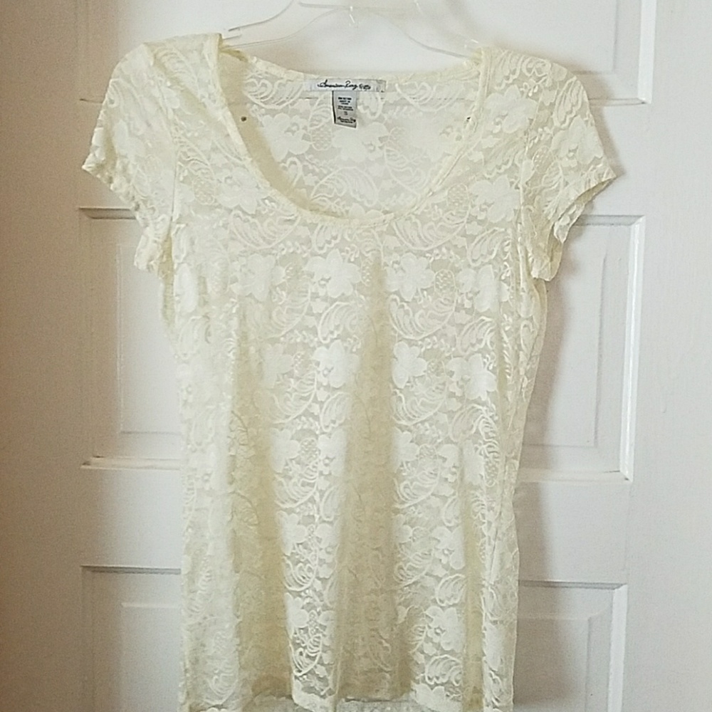 🌻 5 for $20🌻 American Rag Sheer Lace Sm